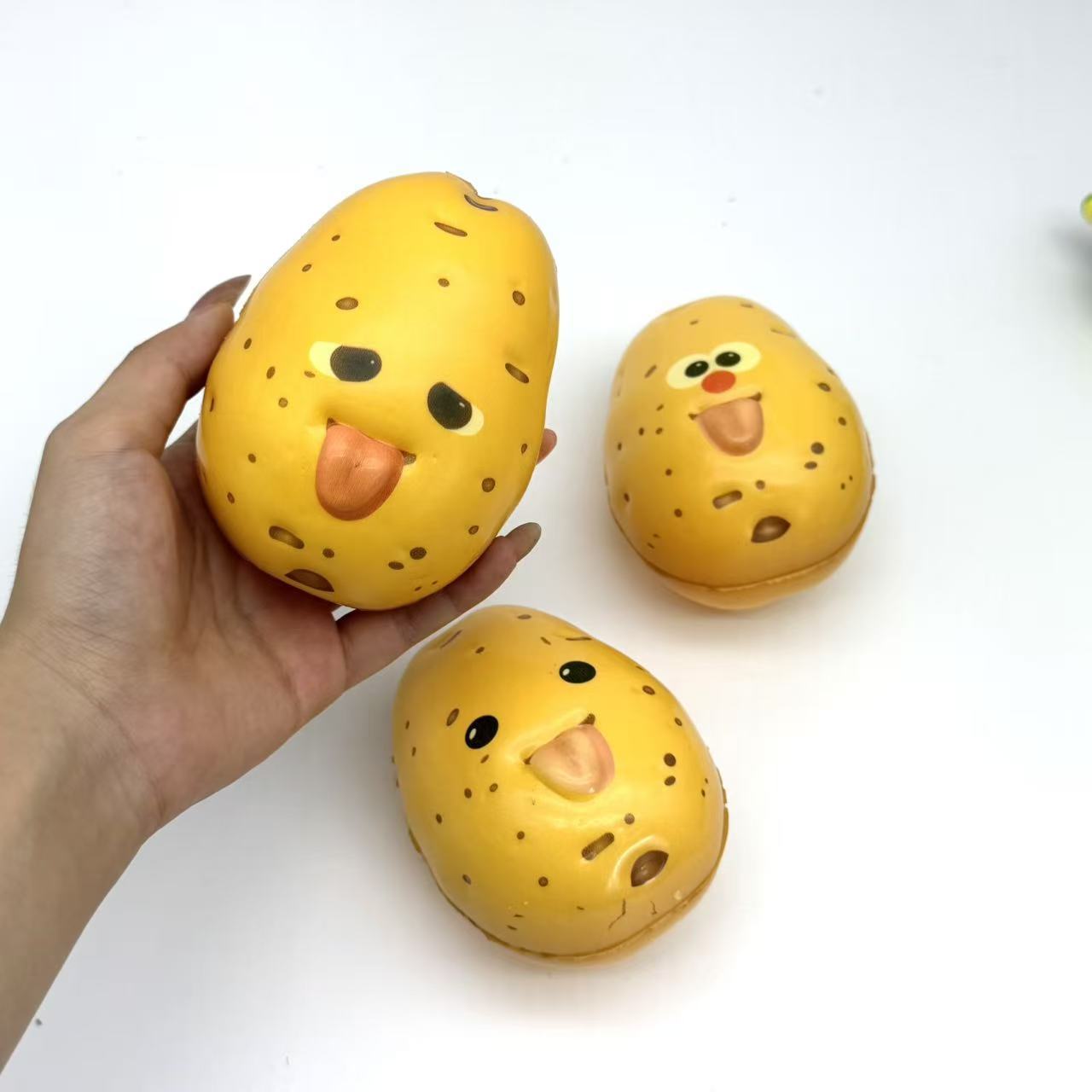 Schattige simulatie aardappel  - Novelty Gifts recensie en prijs